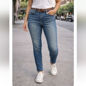 Levi’s Denim Leggings Raw Hem | Size 9M (W29 L32) | Stretch